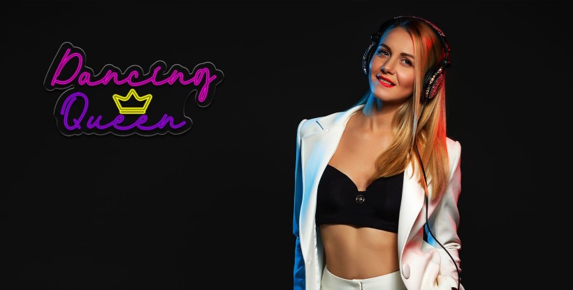 Neon Dancing Queen