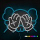 Neón Kaws manos