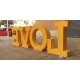 Letras LOVE gigantes con luz