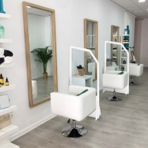 Mampara separador para peluquería
