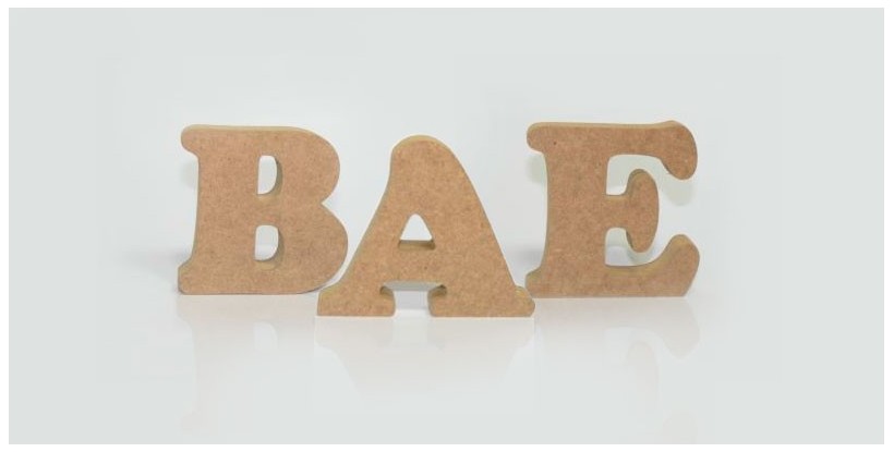 Letras corpóreas DM BAE